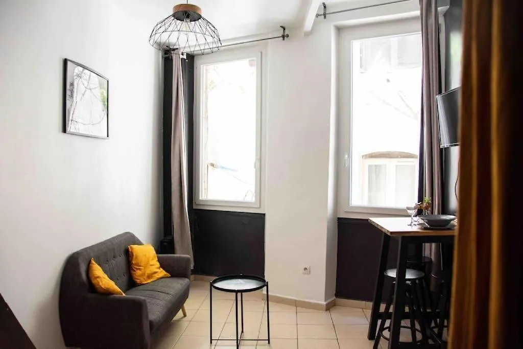 Apartment Appartement Tout Equipe Au Coeur Du Vieux Port Marseille